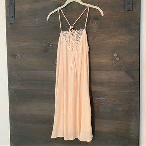 NWT Knot Sisters Dress with Pockets